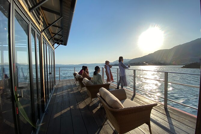 Lunch Cruise on HANAIKADA (Raft-Type Boat) with Scenic View of Miyajima - Why this quiet Miyajima cruise feels different