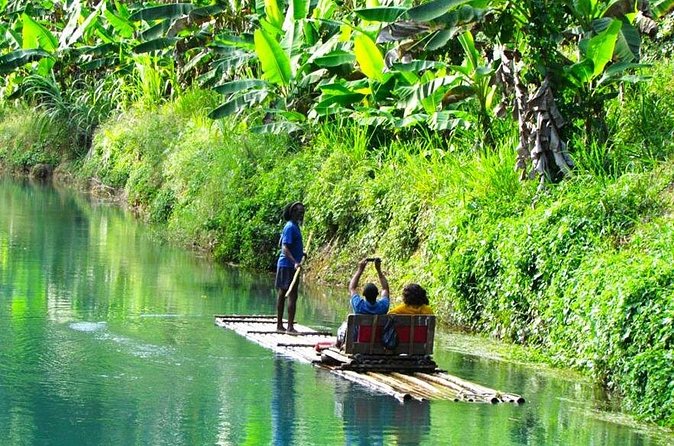 Martha Brae Rafting from Montego Bay with Private Transportation - What the private format changes