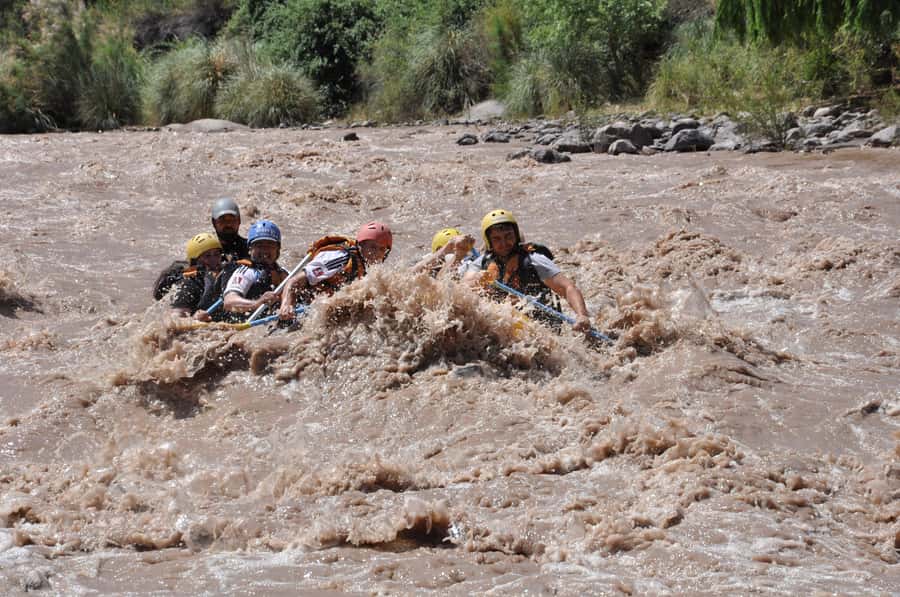 Mendoza: 12-KM River Rafting Tour in the Andes - The long wait after rafting