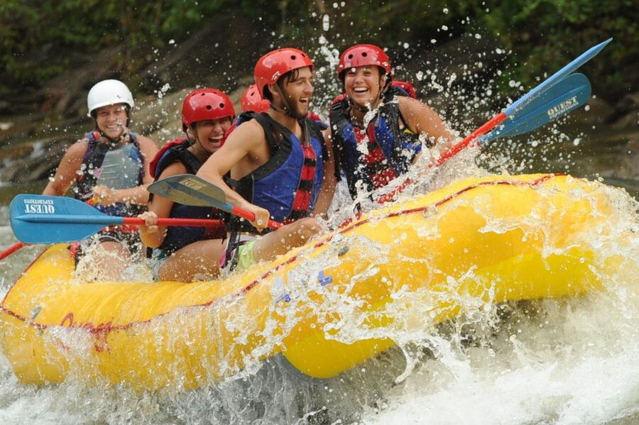 Middle Ocoee Whitewater Rafting Trip- Top Choice - The scenic ride through Cherokee National Forest
