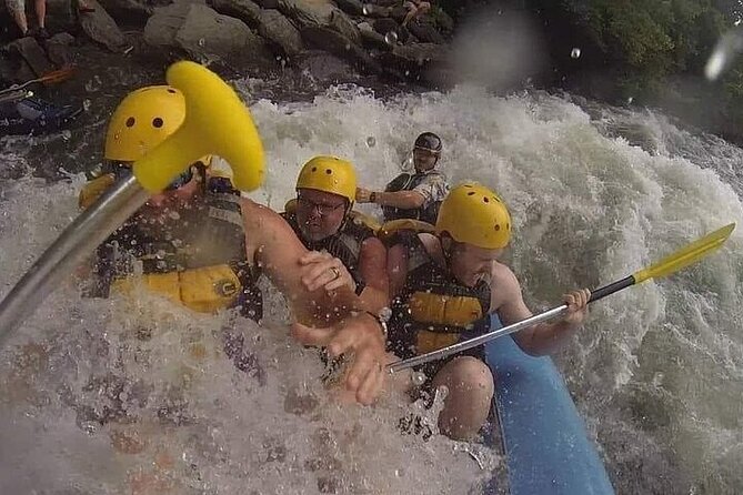 Middle Ocoee Whitewater Rafting - Stop one: the Middle Ocoee River