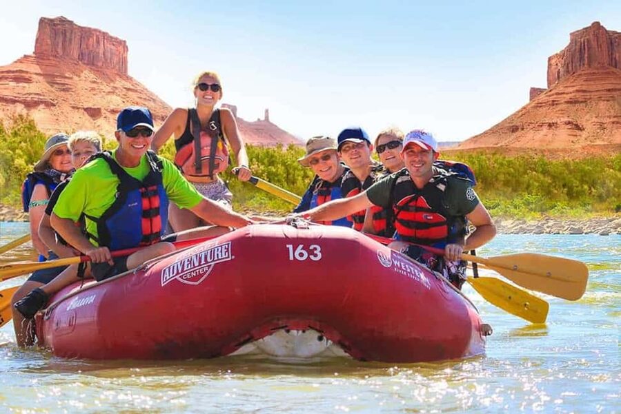 Moab: Colorado River Mid-Day Rafting with BBQ Lunch - What the $136 price includes