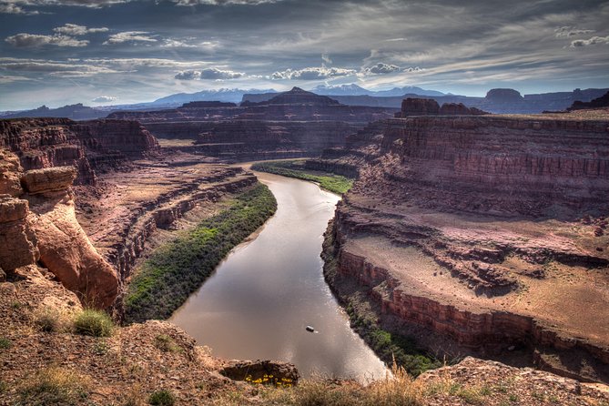 Moab Combo: Colorado River Rafting and Canyonlands 4X4 Tour - The 8 a.m. start and the first four hours