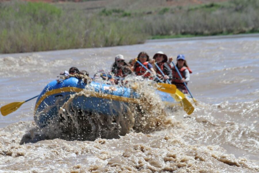 Moab: Whitewater Rafting on the Colorado River - The second rafting section changes the pace