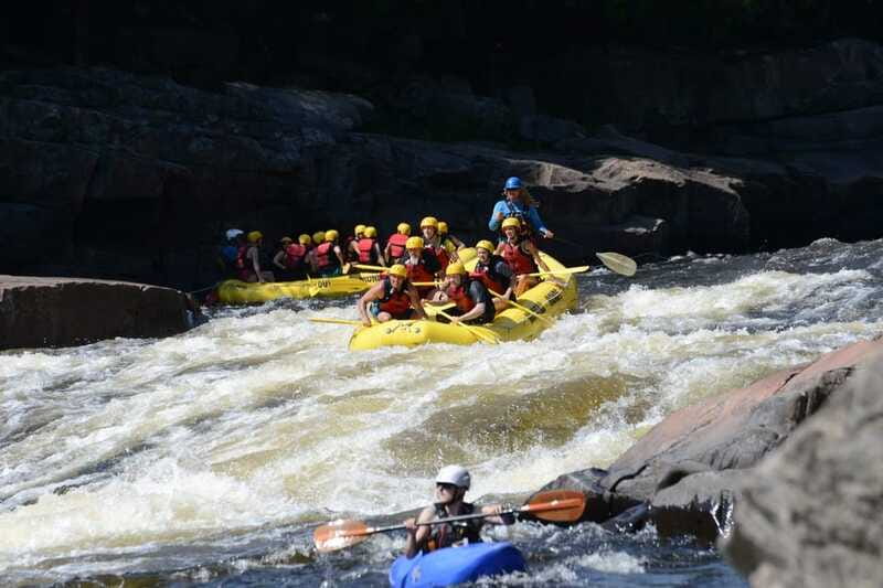 Mont-Tremblant: Half-Day White Water Rafting - The raft, group size, and social side