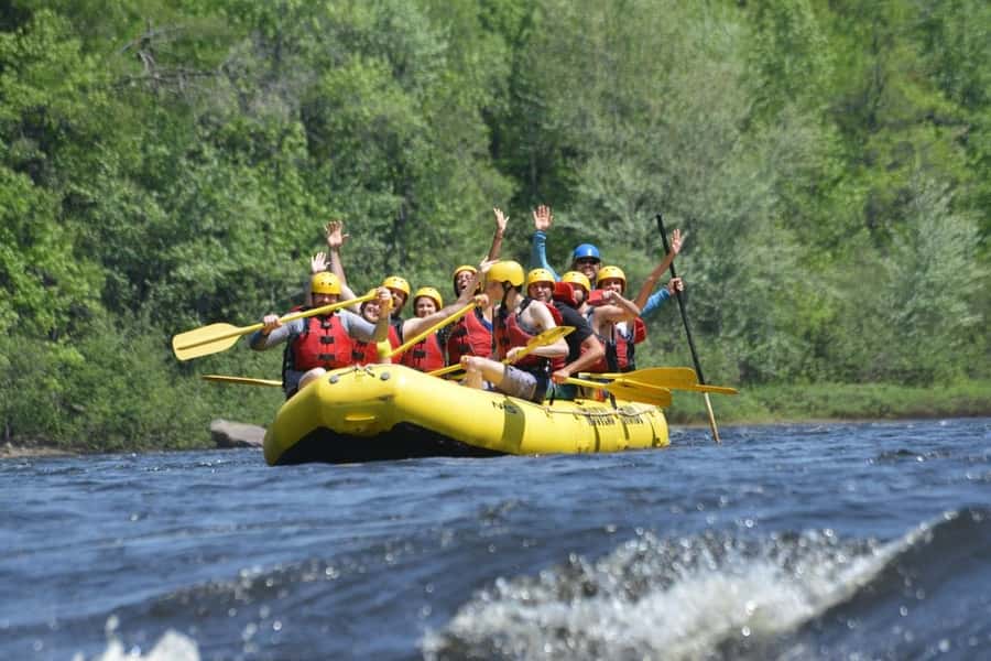 Mont-Tremblant: Half-Day White Water Rafting - Getting to the rafting center from Mont-Tremblant