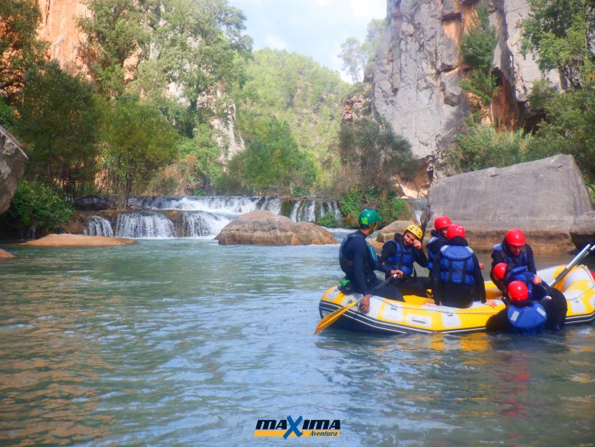 Montanejos: Guided Whitewater Rafting Adventure - Safety and guide quality