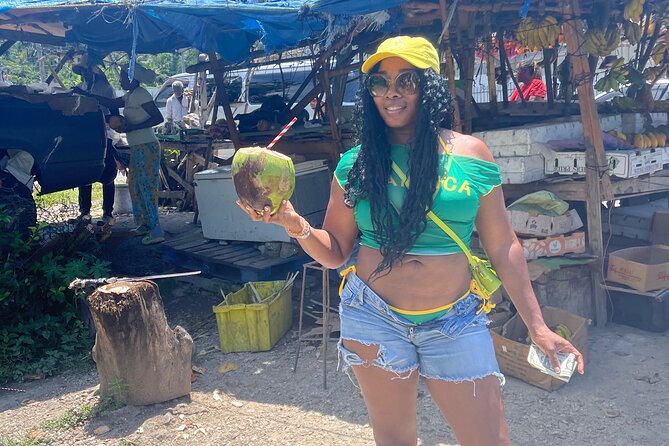 Montego Bay City Highlights Tour and Shopping with Bamboo Rafting - St. James Parish Church and Georgian Details