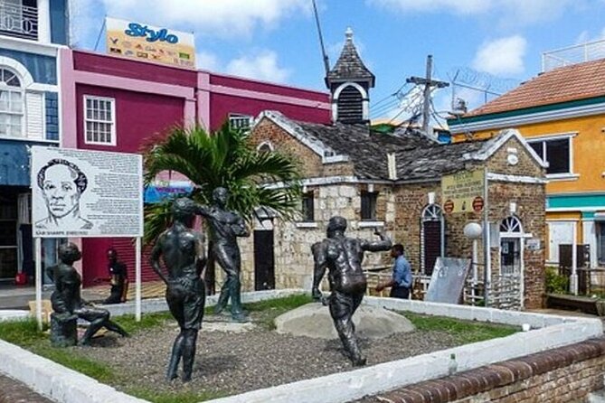Montego Bay Highlights Tour with Shopping and Bamboo Rafting - A half-day view of Montego Bay and the Great River