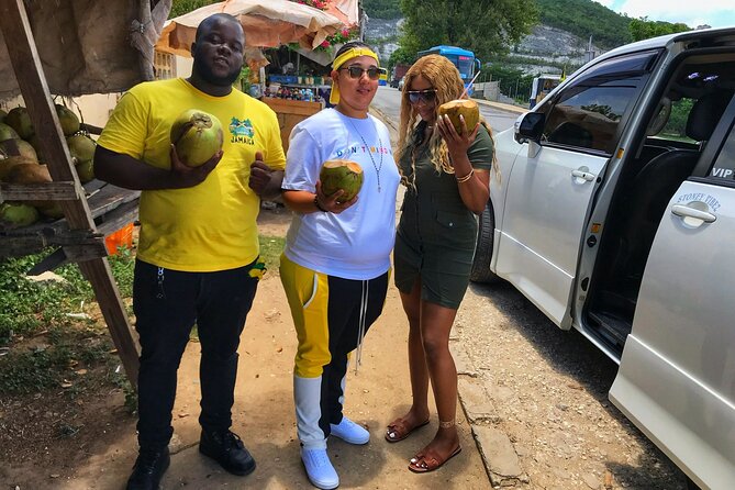 Montego Bay Sightseeing, Shopping and Bamboo Rafting - Key points to know before booking