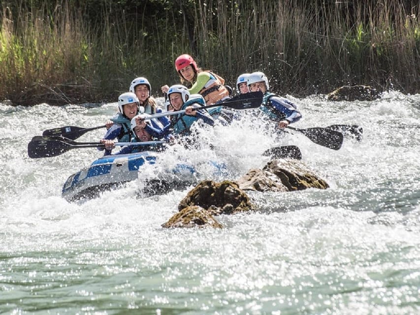 Murillo de gállego: Family Rafting in Huesca - Returning to the base after the rapids