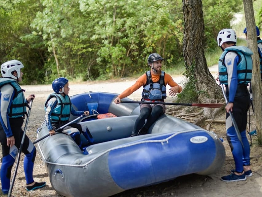 Murillo de gállego: Family Rafting in Huesca - Starting at Ur Pirineos in Murillo de Gállego