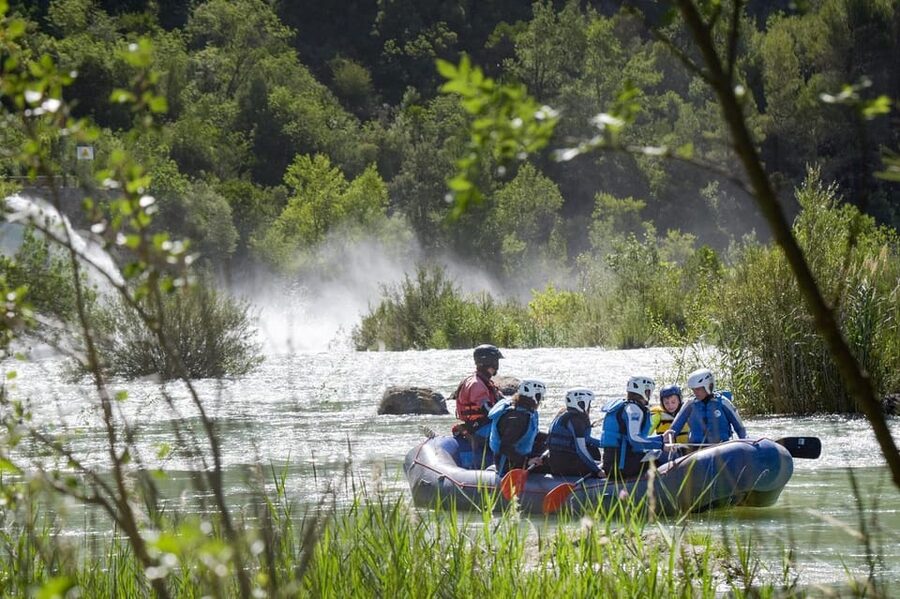 Murillo de Gállego Huesca: Rafting in the Gállego river - The 10-minute ride to the river