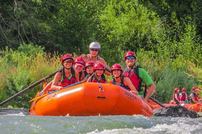 Nugget Falls class IV Half-Day Rafting on The Rogue River - Starting at Merlin Road in the Rogue Valley