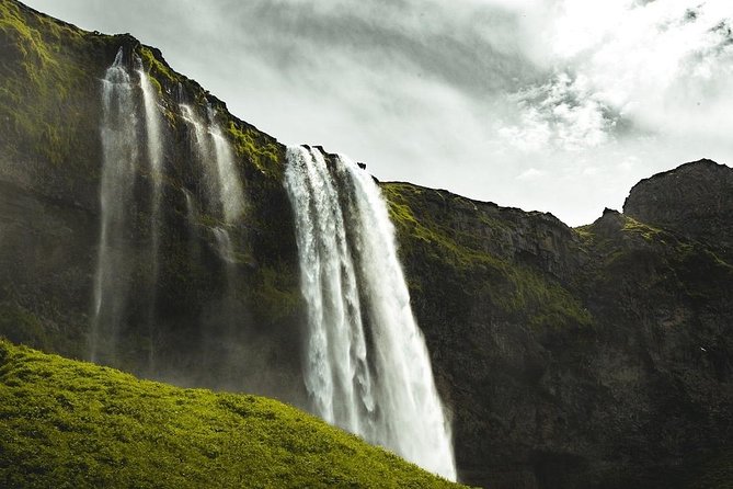Nuwaraeliya Day Tour & Kithulgala Water Rafting from Kandy,Colombo or Ella - St. Clair’s Falls earns its Little Niagara nickname