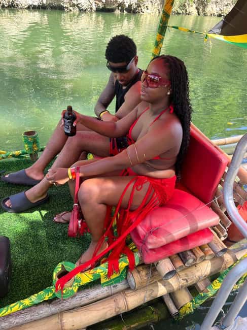Ocho Rios : Bamboo River Rafting in Ocho Rios Jamaica. - The cultural side is as important as the scenery