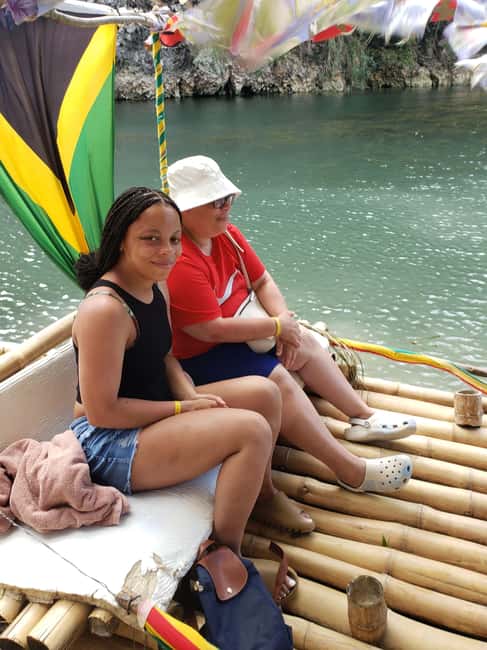 Ocho Rios Jamaica: River Bamboo Rafting Activity - Coconut water and the pleasure of going slowly