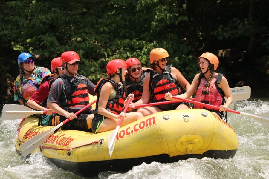 Ocoee River: Middle Ocoee Guided Rafting Tour - Getting ready before the first rapid