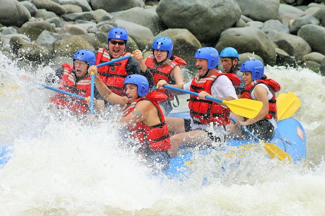 Pacuare River Whitewater Rafting from San Jose - The 5:30 a.m. start and the road east