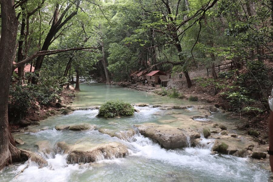Palenque: Rafting and Jungle Trail Adventure - The waterfall swim, with realistic expectations