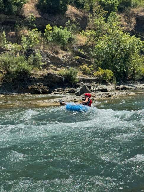 Permet: River Tubing/Rafting at Vjosa National Park - The guides and the overall mood