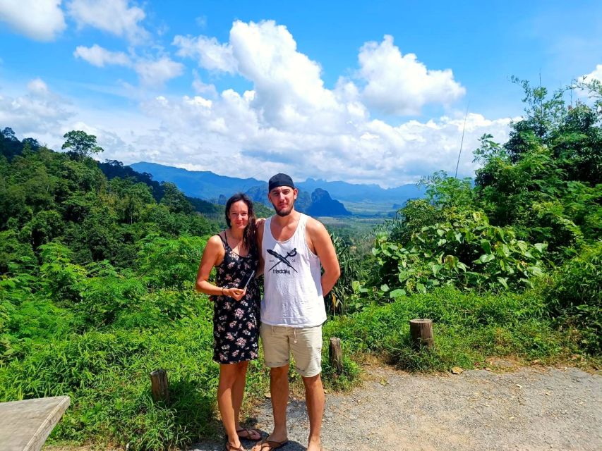 Phuket: Khao Sok Private Elephant Day Care and Bamboo Raft - A southern Thai cooking lesson and a proper lunch