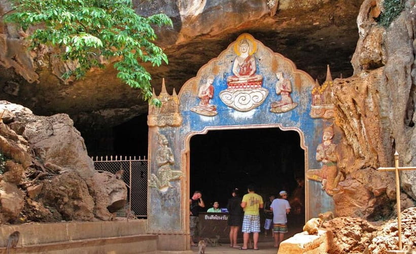Phuket: Phang Nga Monkey Cave, Rafting & Zipline Day Tour - Safety training before the 5-kilometer rafting run