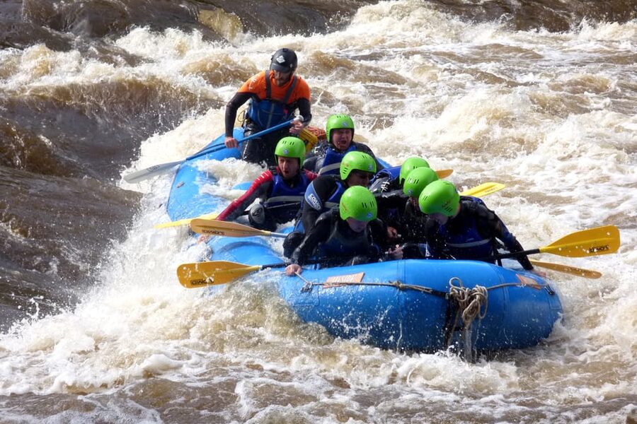 Pitlochry, Scotland: Summer White Water Rafting Tour - A gentle paddle back across the loch