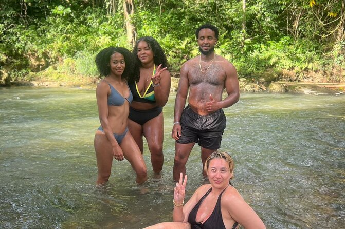 Private Bamboo Rafting Activity in Jamaica - Who will enjoy this outing most