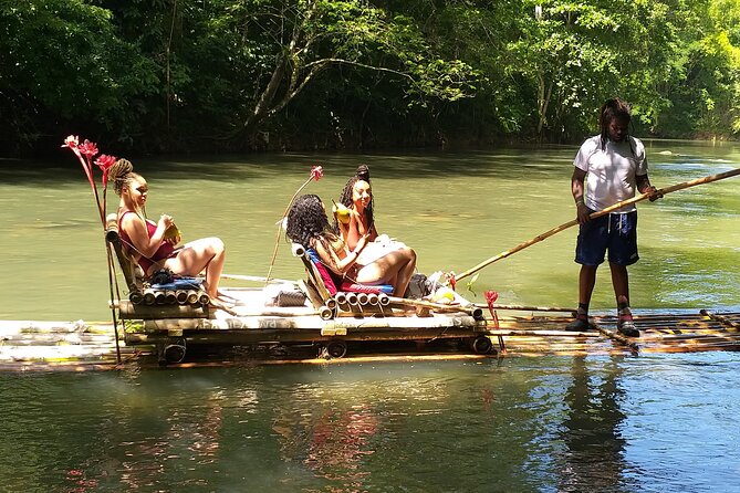 Private Bamboo Rafting along Great River with Pickup - Floating the Great River on handmade bamboo