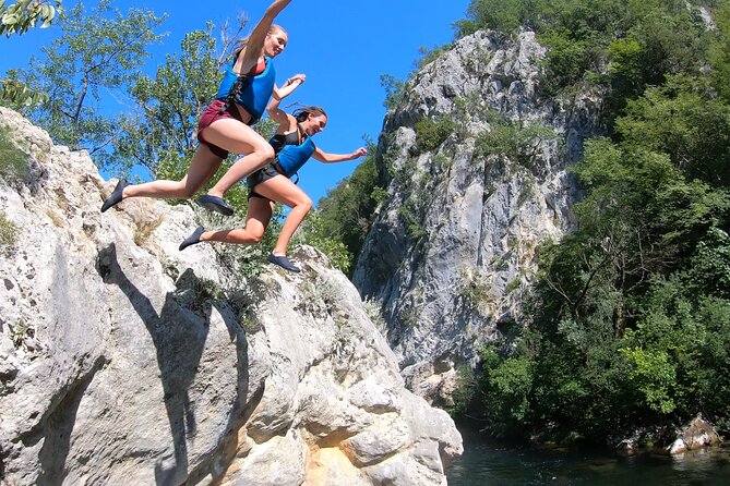 Private Cetina rafting trip|Cave exploring|Cliff jumping & more - The practical packing list