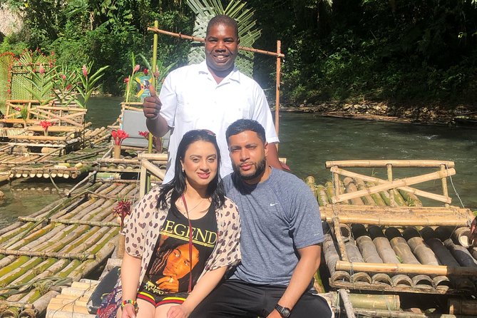 Private Decorated Bamboo Rafting Lethe - A Hand-Crafted Bamboo Raft on the Great River