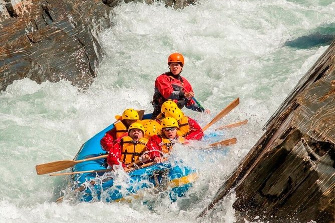 Queenstown Kawarau River Rafting and Jet Boat - Kawarau Gorge adds history and movie scenery