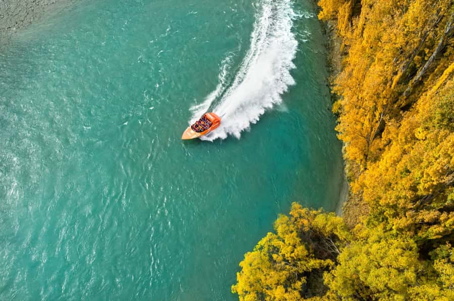 Queenstown: Kawarau River Rafting and Jet Boat Ride - Eight kilometers of rapids and quiet water