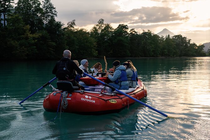 Raclette Rafting in Interlaken - Warm blankets make the evening possible