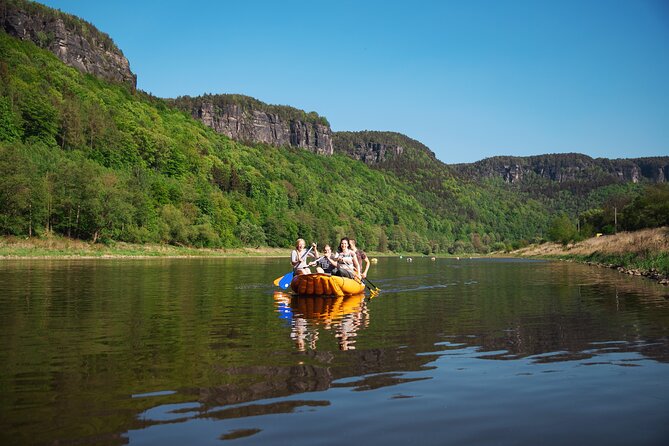 Raft on the Elbe river from Děčín to Bad Schandau - The sandstone canyon is the main event