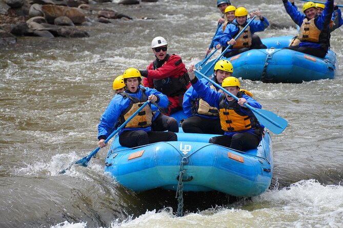Raft the Beginner stretch on Clear Creek! - What the guide can mean to your day