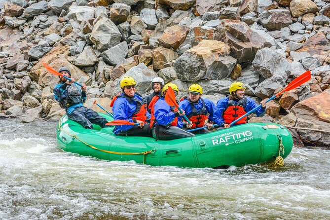 Raft the Gold Nugget Run on Clear Creek: Class l-lll Ages 6+ - The guides make the difference