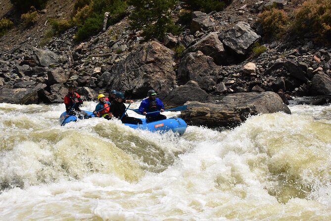 Raft through Gore Canyon- Class V Ultimate Advanced White-Water Rafting - Lunch at the Takeout and the Ride Back