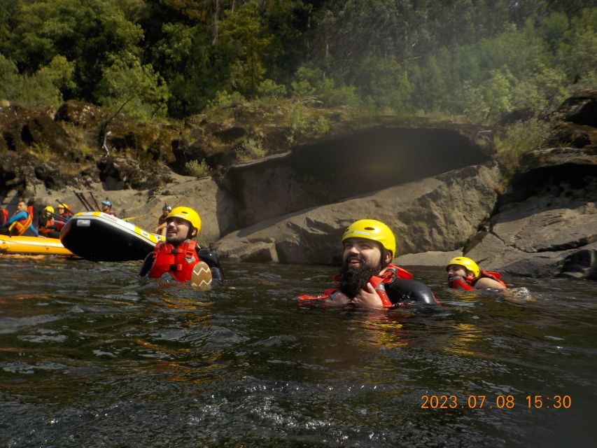Rafting em Melgaço, Rio Minho - Meeting at the Melgaço sports complex