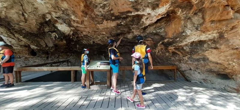 Rafting en Cañón de Almadenes y Cueva Abrigos Rupestres - What the $28 Price Really Includes
