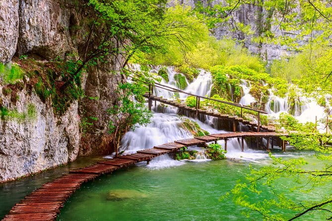 Rafting Experience in the Canyon of the River Cetina - Swimming in the cold Cetina water