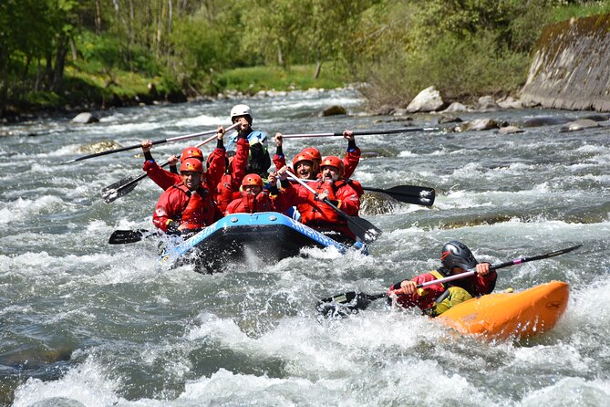 Rafting Extreme - Getting Ready at Ursus Adventures