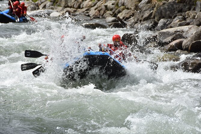 Rafting Extreme - What the Guides Add