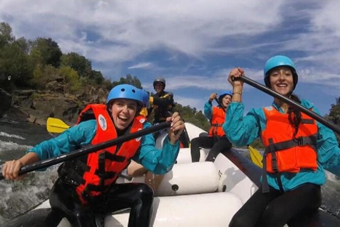 Rafting on the River Minho in Melgaço - Calm-water stops and optional jumps