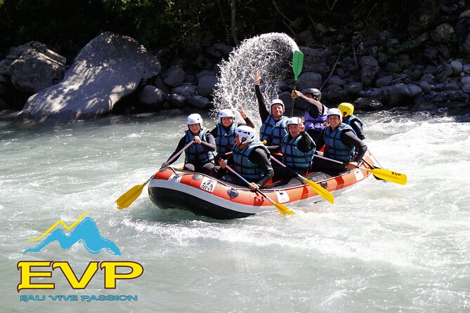 Rafting on the Ubaye - Barcelonette - Getting Suited Up in 5 mm Neoprene