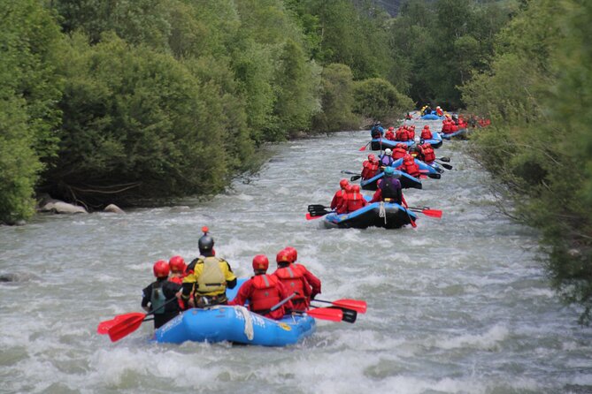Rafting Power in the Noce stream in Ossana - Getting Fitted for the River