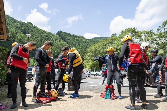 Rafting Tour at Beautiful Okutama River - Walking back and cooking the BBQ
