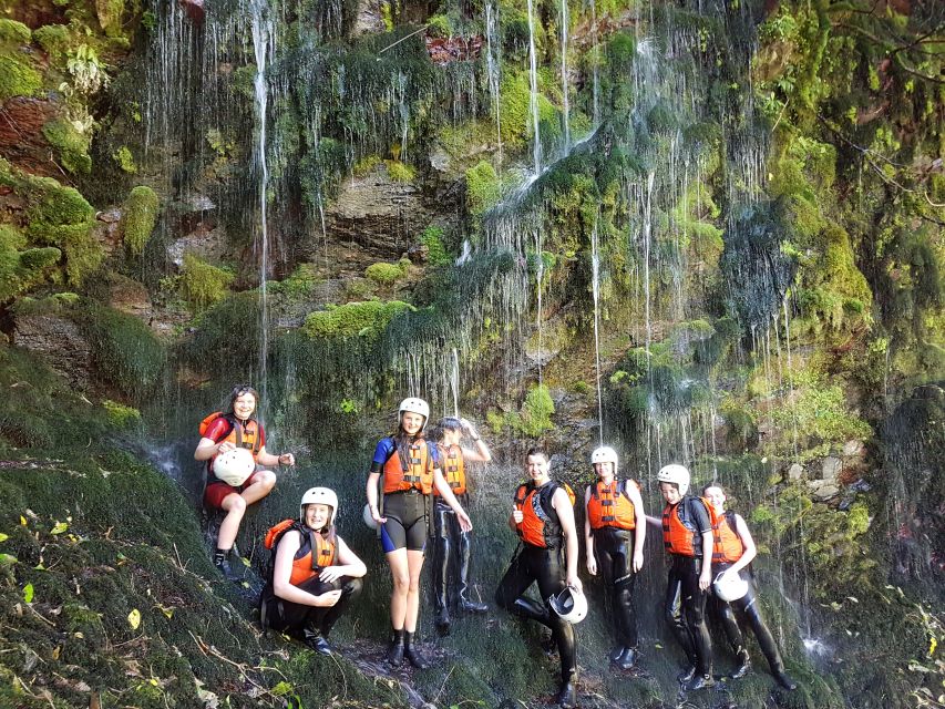 Rangitaiki Rafting Grade 2 - Waterfalls, springs, and a natural shower