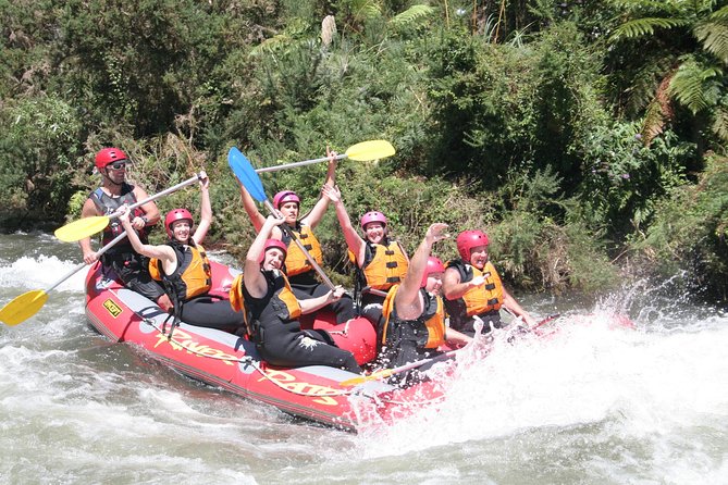 Rangitaiki River White Water Rafting from Rotorua - Lunch, a hot shower, and the ride back